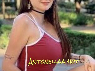 Antonellaa_hot