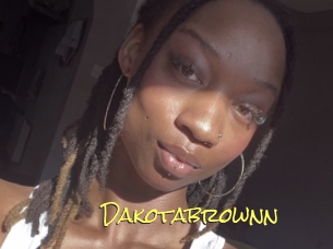 Dakotabrownn