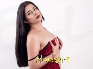Mialee019