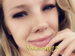 Nickilovee23