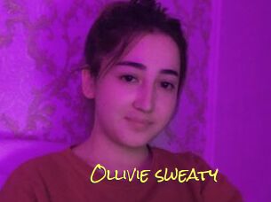 Ollivie_sweaty