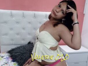 Valerie_020